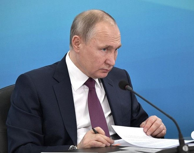 Владимир Путин: «Красноярску нужно переходить на газомоторное топливо»